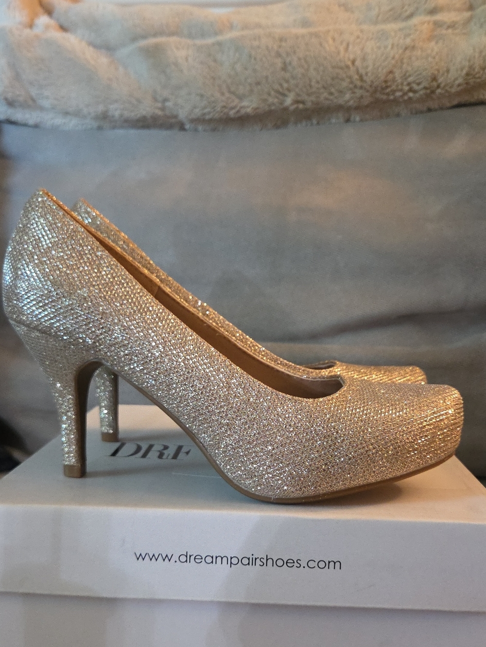 Dream Pairs Champagne Gold Glitter High Heel Pumps